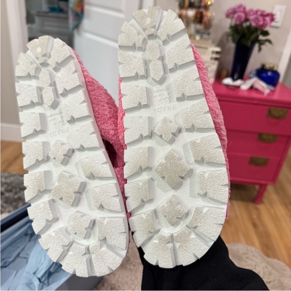 PRADA • pink terry cloth slides sandals - 39.5 - Picture 4 of 5
